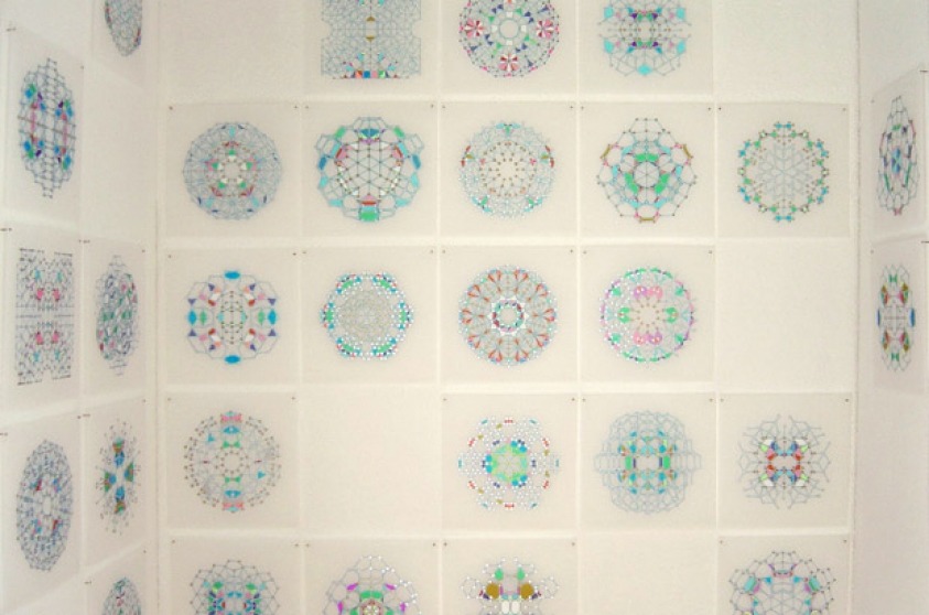 http://paadugiren.mirunadragan.com/files/gimgs/th-17_void3drawing1.jpg